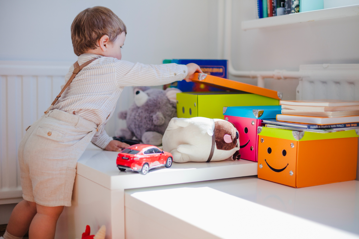 How to Teach Kids the Habit of Organization Early